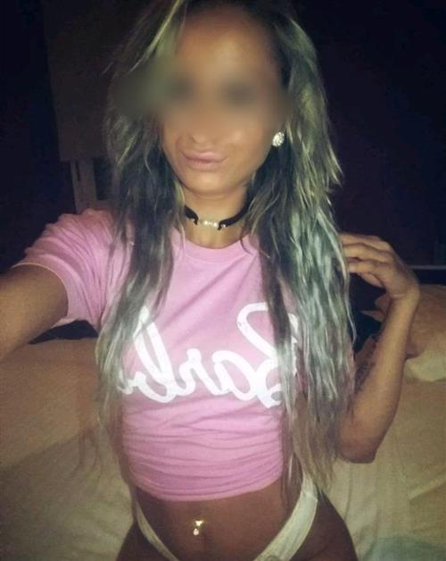 Siebine, 30 años, puta en Huelva fotos reales