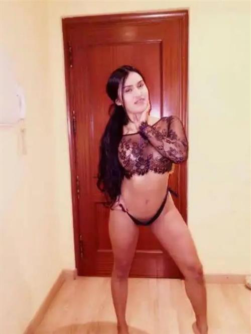 Andrada Larisa, 27 años, puta en Toledo fotos reales