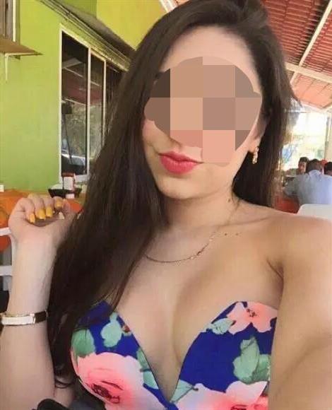 Naphaphorn, 24 años, escort en Murcia fotos reales