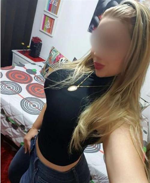 Zeha, 26 años, puta en Navarra fotos reales