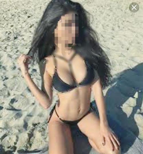 Yunha, 31 años, puta en Baleares fotos reales